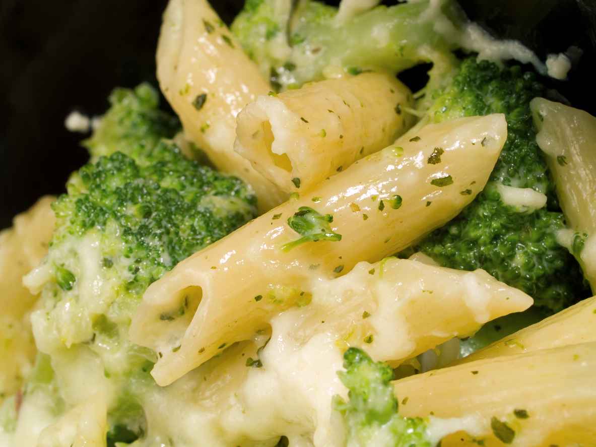 penne con ricotta e broccoletti