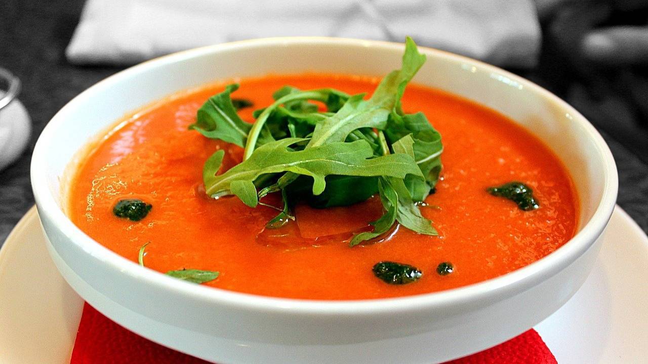 gazpacho zuppa estiva andalusa