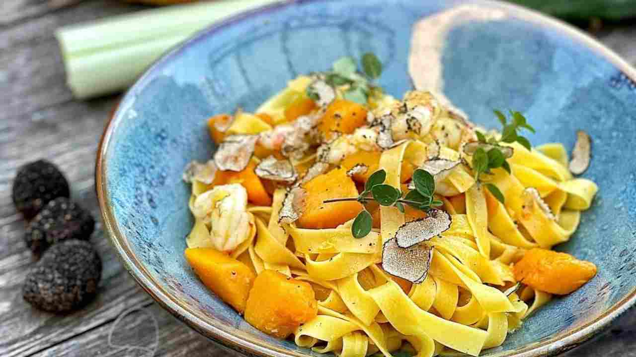 Tagliatelle zucca, mazzancolle tartufo