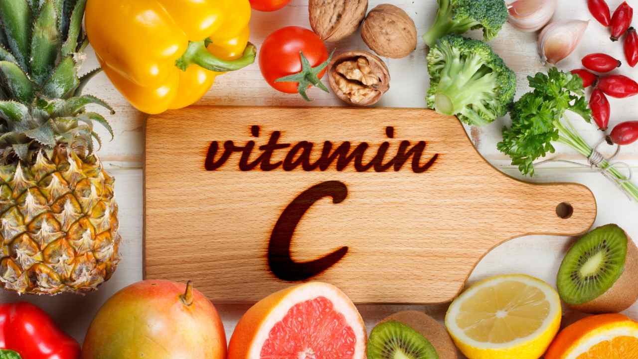 sintomi carenza vitamina c