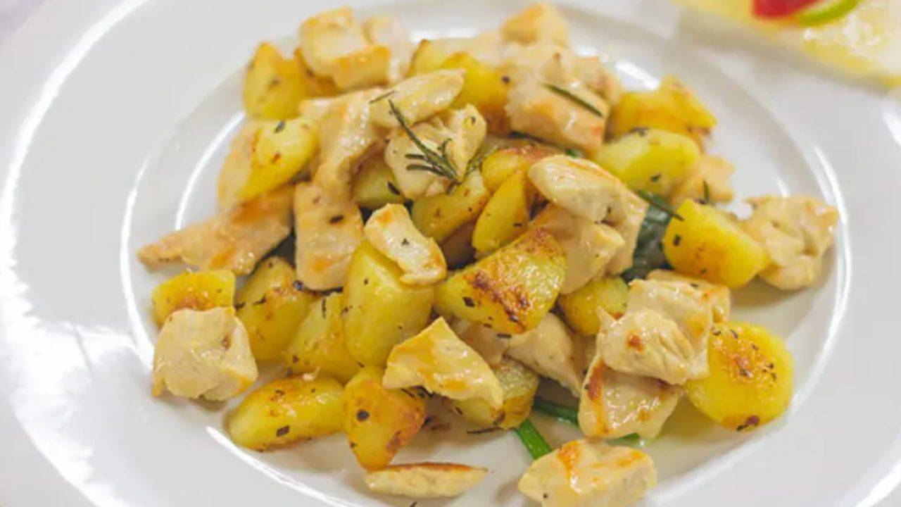 pollo patate padella ricetta