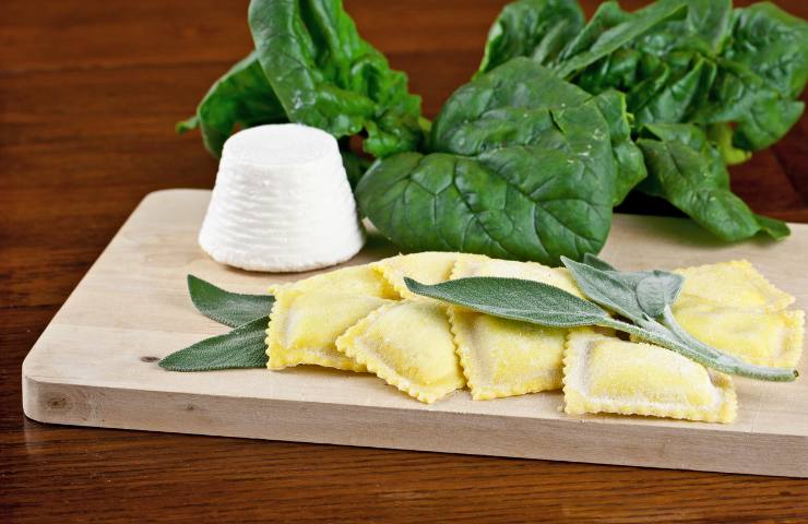 Ravioli ricotta e spinaci