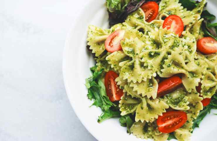 piatto pasta al pesto